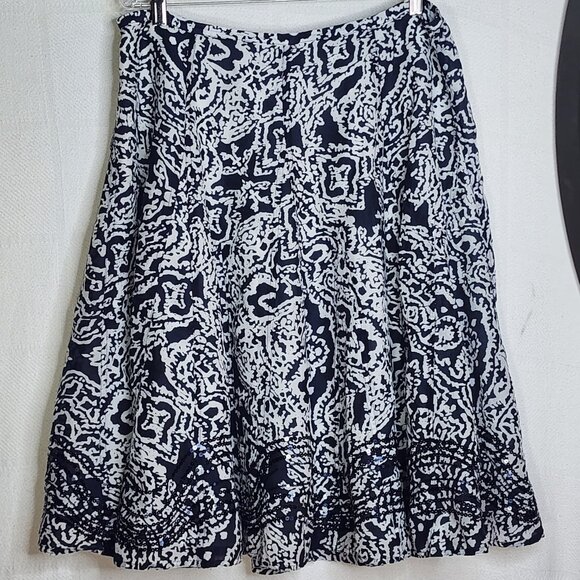 Chico's Navy White Lined Zip Back Sequin Design Hem Midi Skirt Chico Sz 3 US XL - Picture 1 of 16
